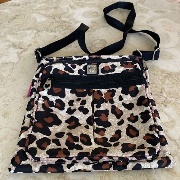 Brighton Nylon Tan Cheetah Leopard Print Large Multi Pocket Crossbody Purse Bag - Picture 10 of 11